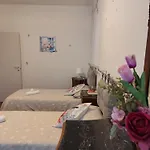 Semesterbostad La Casa Di Giada Accogliente Al Piano Terra Con Aria Condizionata Wifi E Parcheggio Gratuito Poggi