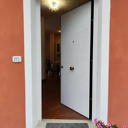 בית נופש La Casa Di Giada, A Piano Terra Con Aria Condizionata, Wi-fi E Parcheggio Gratuito *