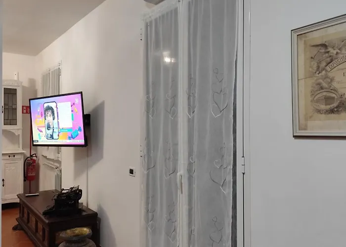 La Casa Di Giada, A Piano Terra In Con Aria Condizionata, Wi-fi E Parcheggio Gratuito Feriehus *