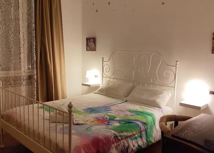 La Casa Di Giada, A Piano Terra In Con Aria Condizionata, Wi-fi E Parcheggio Gratuito Feriehus Poggi